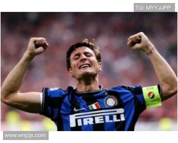 从贫困少年到绿茵场传奇有名足球明星的成长历程揭秘