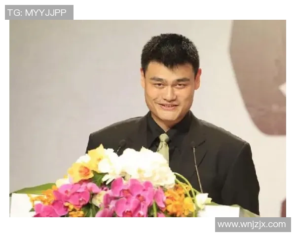 姚明与足球明星的首次见面引发了怎样的体育交流与友谊故事